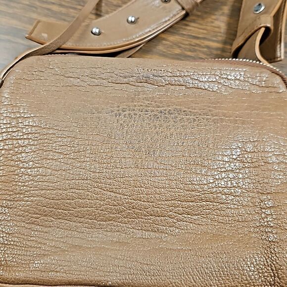 Allsaints Vincent Brown adjustable crossbody bag - Picture 3 of 11